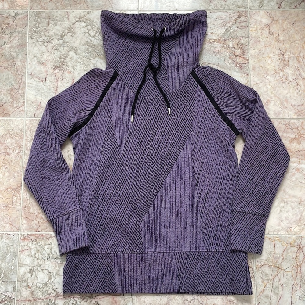 Funnel-neck sweatshirt